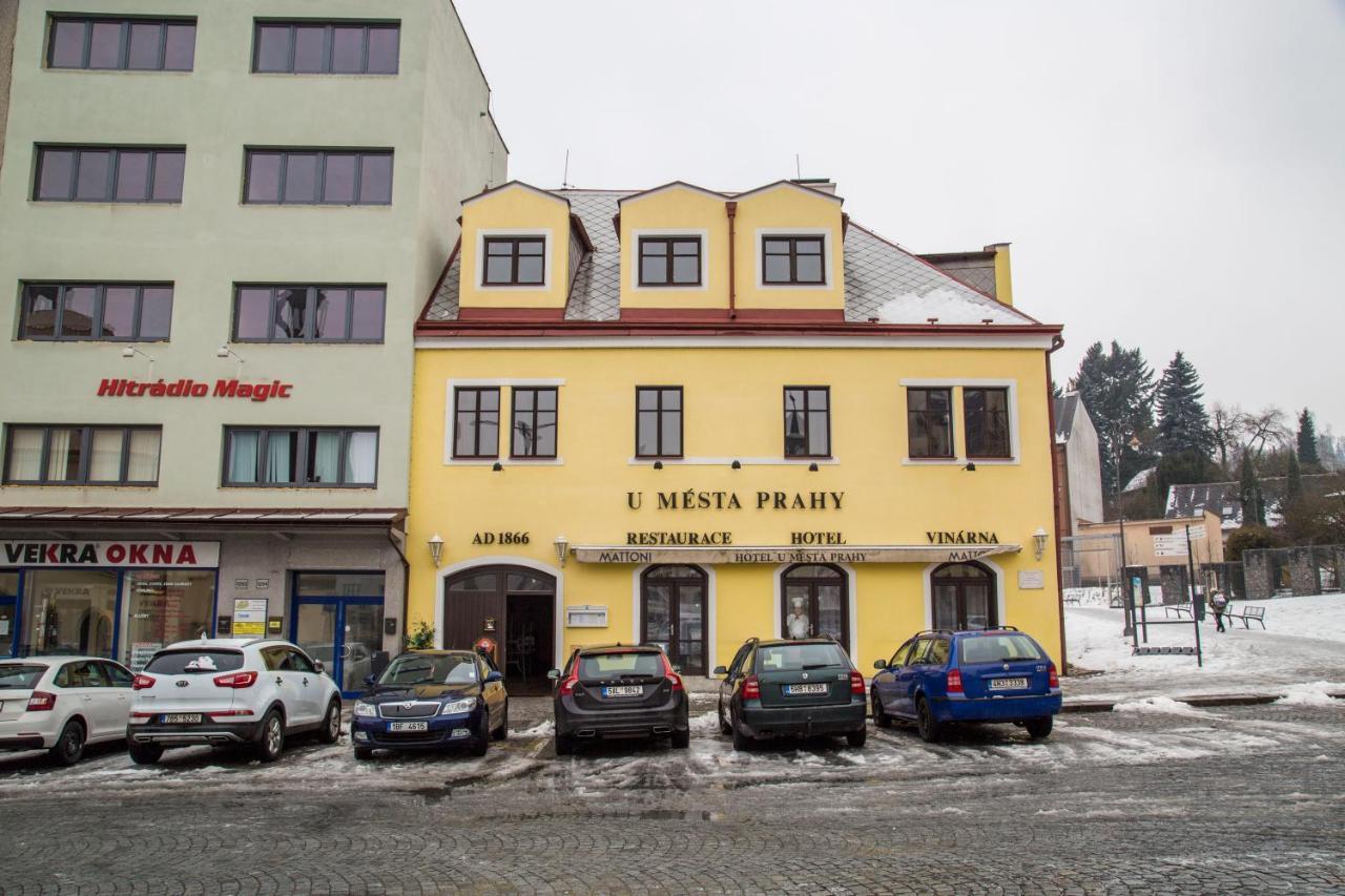 Hotel U Mesta Prahy Náchod Exterior foto